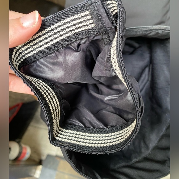 FERA women’s bib in black - Picture 5 of 5